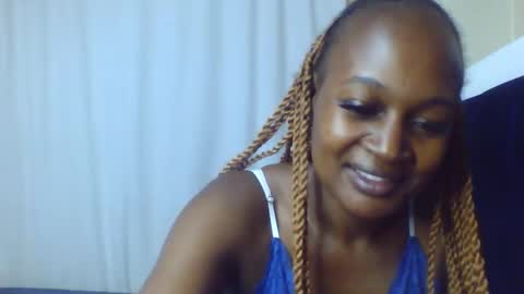 nutgal online show from April 8, 2026, 1:33 pm