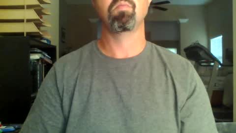 nvrenuff1979 online show from July 13, 2026, 11:13 am