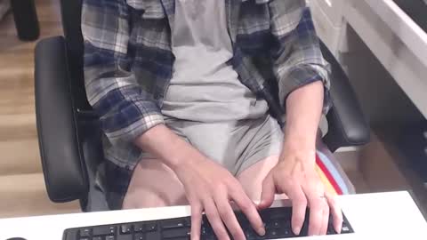 Snapshot of nwih2018 chatting on September 16, 2025, 5:36 pm nwih2018 online show from September 16, 2025, 5:36 pm