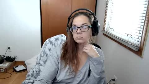 Snapshot of nxtdoornikki chatting on December 21, 2025, 2:13 pm NxtDoorNikki online show from December 21, 2025, 2:13 pm