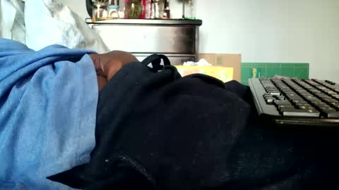 Snapshot of nyakuti chatting on February 27, 2025, 12:21 am KN online show from February 27, 2025, 12:21 am