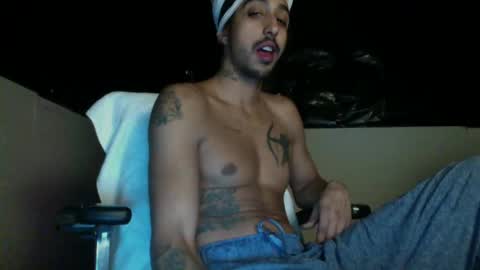 Snapshot of nygal23 chatting on November 19, 2025, 12:43 am nygal23 online show from November 19, 2025, 12:43 am