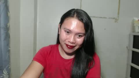 nylecummer online show from April 29, 2026, 9:43 pm