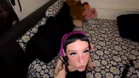 Snapshot of nymphaeaorion chatting on March 4, 2025, 2:06 am Nymphaea online show from March 4, 2025, 2:06 am