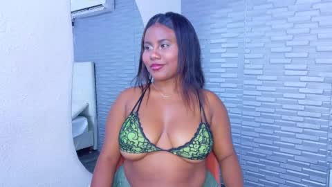 Snapshot of nympho_bff chatting on November 14, 2025, 9:13 pm nympho_bff online show from November 14, 2025, 9:13 pm