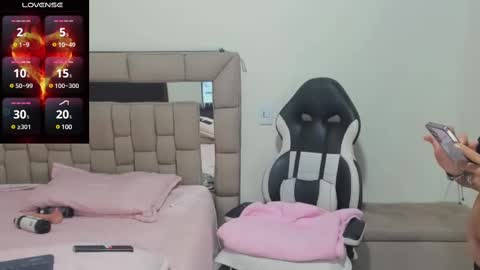 nyomi browm online show from February 7, 2025, 6:56 pm