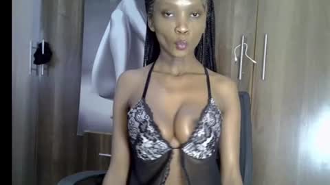 Snapshot of nyverra chatting on July 14, 2026, 8:08 am nyverra online show from July 14, 2026, 8:08 am