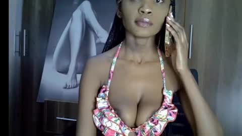 Snapshot of nyverra chatting on July 15, 2026, 7:35 am nyverra online show from July 15, 2026, 7:35 am