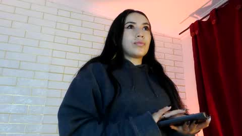 nyx1126 online show from December 3, 2025, 12:47 pm