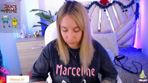 Snapshot of nyx_andria chatting on December 28, 2024, 4:08 am Alex . online show from December 28, 2024, 4:08 am