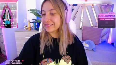 Snapshot of nyx_andria chatting on January 29, 2025, 8:46 pm Alex . online show from January 29, 2025, 8:46 pm