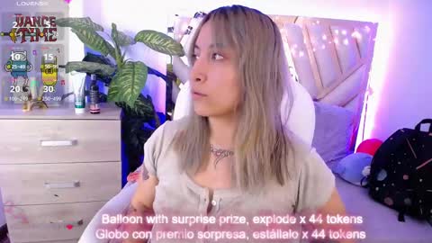 Snapshot of nyx_andria chatting on March 2, 2025, 9:01 pm Alex . online show from March 2, 2025, 9:01 pm