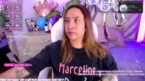 Snapshot of nyx_andria chatting on October 8, 2025, 10:40 pm Alex . online show from October 8, 2025, 10:40 pm