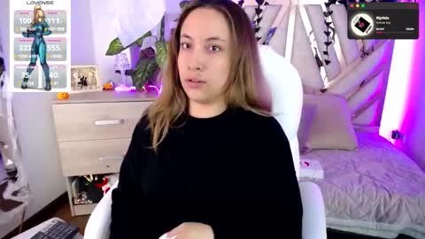 Snapshot of nyx_andria chatting on October 18, 2025, 9:37 pm Alex . online show from October 18, 2025, 9:37 pm