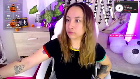 Snapshot of nyx_andria chatting on October 23, 2025, 10:08 pm Alex . online show from October 23, 2025, 10:08 pm