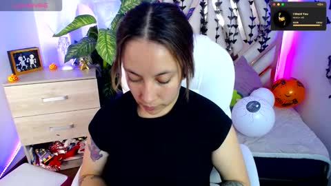 Snapshot of nyx_andria chatting on November 3, 2025, 10:32 pm Alex . online show from November 3, 2025, 10:32 pm