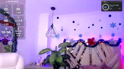 Snapshot of nyx_andria chatting on November 23, 2025, 8:52 pm Alex . online show from November 23, 2025, 8:52 pm