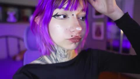 Snapshot of nyx_dolll chatting on November 30, 2025, 6:39 am Nyx Doll online show from November 30, 2025, 6:39 am