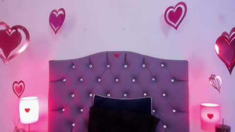 Snapshot of nyx_nayla chatting on February 11, 2025, 6:51 am online show from February 11, 2025, 6:51 am