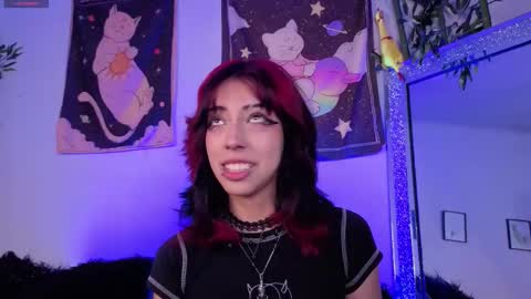 Snapshot of nyx_nayla chatting on October 31, 2025, 3:07 am online show from October 31, 2025, 3:07 am