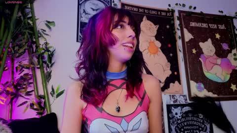 Snapshot of nyx_nayla chatting on April 3, 2026, 7:56 pm online show from April 3, 2026, 7:56 pm