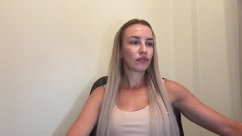 Snapshot of nyxelia_ chatting on June 30, 2026, 7:09 am Anastasia online show from June 30, 2026, 7:09 am