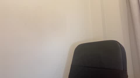 Snapshot of nyxelia_ chatting on July 2, 2026, 7:03 am Anastasia online show from July 2, 2026, 7:03 am
