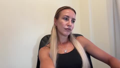 Snapshot of nyxelia_ chatting on July 28, 2026, 11:17 am Anastasia online show from July 28, 2026, 11:17 am