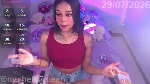 Snapshot of nyxhellsqueen_x chatting on July 30, 2026, 1:59 am Nyx Help me with 30 thumbs up online show from July 30, 2026, 1:59 am