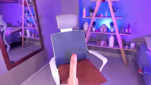 Snapshot of nyxmoonhells chatting on October 18, 2025, 9:37 pm Nyx online show from October 18, 2025, 9:37 pm