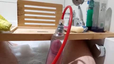 Snapshot of oakren chatting on November 21, 2025, 2:05 pm Oak online show from November 21, 2025, 2:05 pm