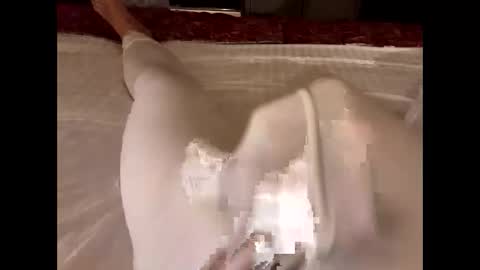 Snapshot of oakren chatting on November 30, 2025, 8:13 pm Oak online show from November 30, 2025, 8:13 pm