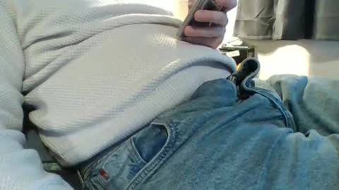 obedient9402 online show from December 4, 2025, 3:32 pm