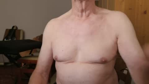 Snapshot of obediently77 chatting on July 10, 2026, 8:44 pm obediently77 online show from July 10, 2026, 8:44 pm