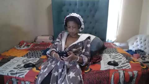 obsessedmimi online show from April 30, 2026, 9:59 am