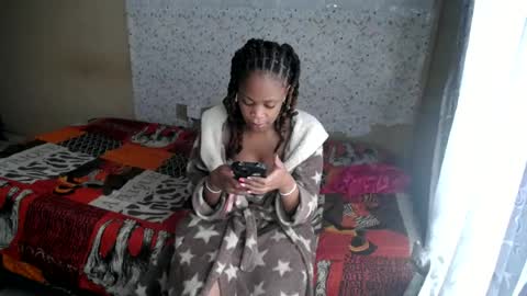 obsessedmimi online show from June 24, 2026, 9:19 am