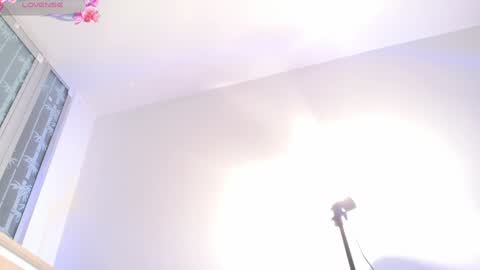 Snapshot of ocean_your_squirter chatting on December 5, 2024, 10:23 pm Your Ocean baby 3 online show from December 5, 2024, 10:23 pm