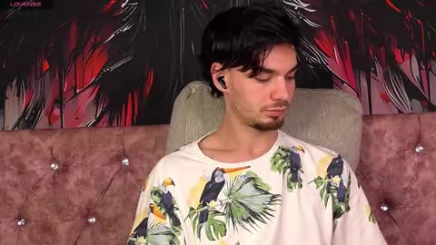 Snapshot of oceanheat chatting on December 3, 2025, 4:20 am OceanHeart online show from December 3, 2025, 4:20 am