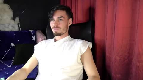 Snapshot of oceanheat chatting on January 5, 2026, 6:33 pm OceanHeart online show from January 5, 2026, 6:33 pm