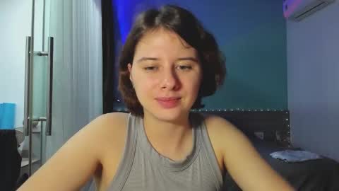 Evie online show from January 10, 2025, 12:36 pm