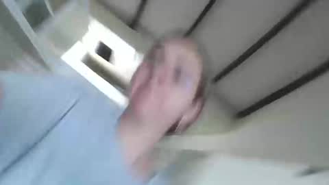 Snapshot of odette_brigh_ chatting on December 28, 2024, 6:50 pm Val online show from December 28, 2024, 6:50 pm