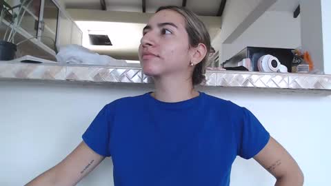 Snapshot of odette_brigh_ chatting on January 25, 2025, 6:02 pm Val online show from January 25, 2025, 6:02 pm