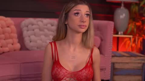 Odette online show from December 21, 2025, 6:31 am