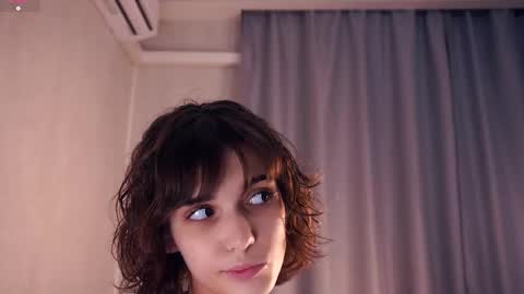 Thea online show from December 2, 2025, 7:20 pm