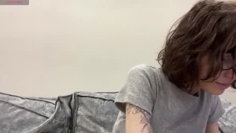 Thea online show from March 1, 2026, 4:25 am