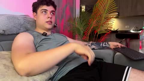 Snapshot of odin_blake chatting on November 27, 2025, 2:35 am ODIN online show from November 27, 2025, 2:35 am