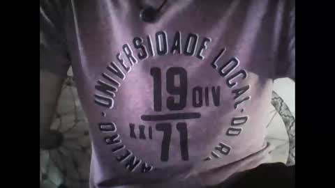 Snapshot of oedipe666 chatting on November 7, 2025, 2:17 pm oedipe666cam online show from November 7, 2025, 2:17 pm