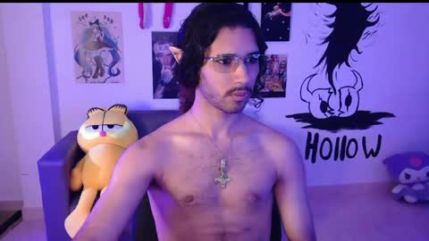 Snapshot of oezack__ chatting on February 25, 2025, 4:57 am Zack online show from February 25, 2025, 4:57 am