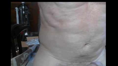 Officer online show from September 14, 2025, 1:43 pm