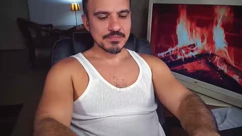 Snapshot of officeman7 chatting on February 9, 2025, 7:09 pm officeman7 online show from February 9, 2025, 7:09 pm